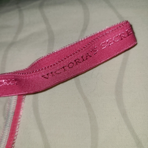 RARE VINTAGE Victoria's Secret V-String Sz S - Picture 4 of 7